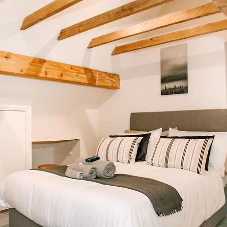 Holly Cottage, 2 Bed House, Sleeps 6 Cleobury Mortimer Esterno foto