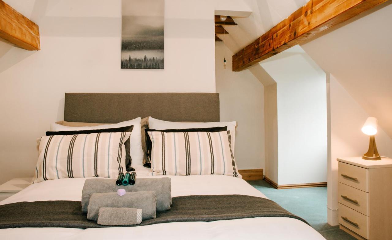 Holly Cottage, 2 Bed House, Sleeps 6 Cleobury Mortimer Esterno foto