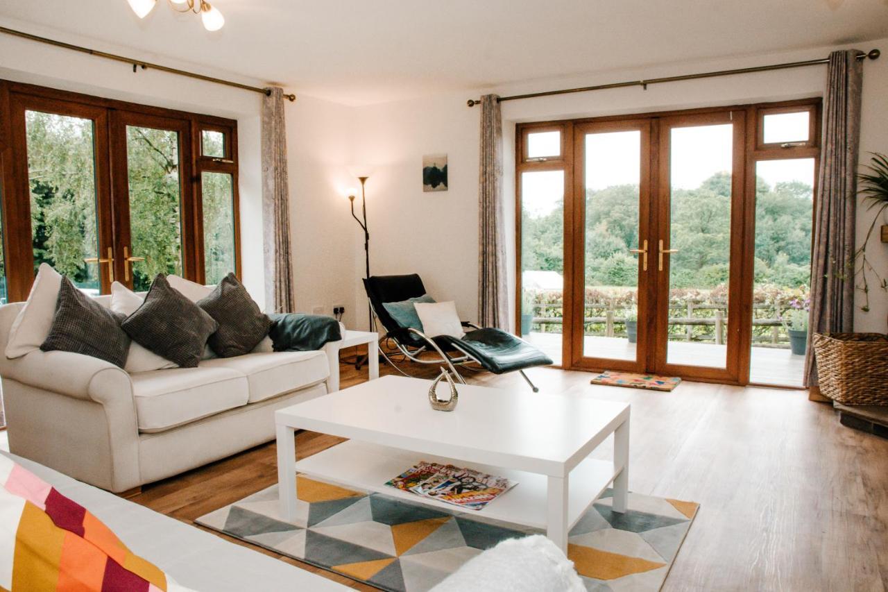 Holly Cottage, 2 Bed House, Sleeps 6 Cleobury Mortimer Esterno foto